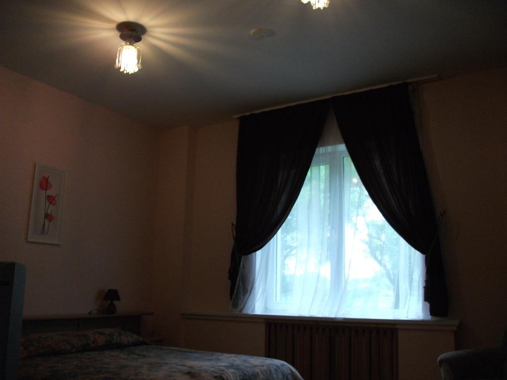 Daugavkrasti Hotel Jēkabpils Δωμάτιο φωτογραφία