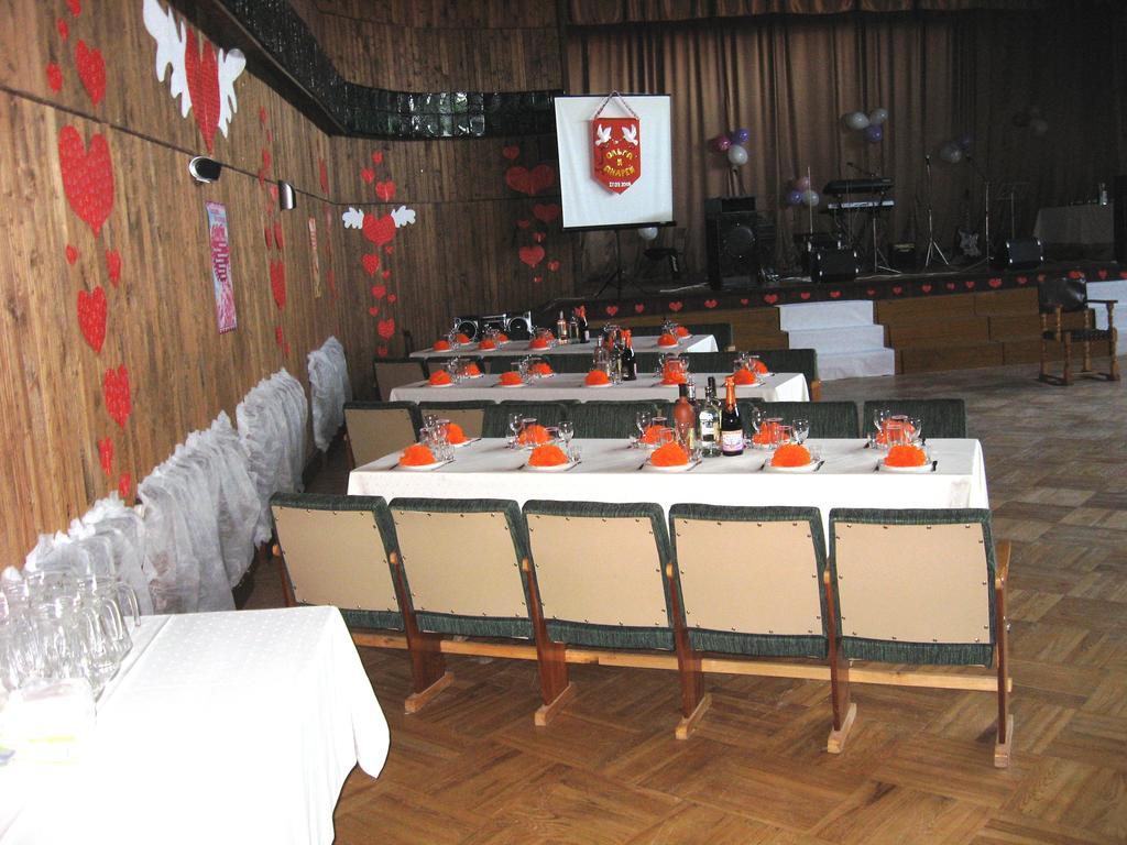 Daugavkrasti Hotel Jēkabpils Εξωτερικό φωτογραφία