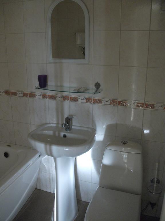 Daugavkrasti Hotel Jēkabpils Εξωτερικό φωτογραφία